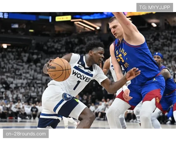 掘金vs森林狼前瞻:约基奇与戈贝尔-唐斯双塔的攻防博弈。 掘金vs森林狼前瞻:约基奇与戈贝尔-唐斯双塔的攻防博弈。